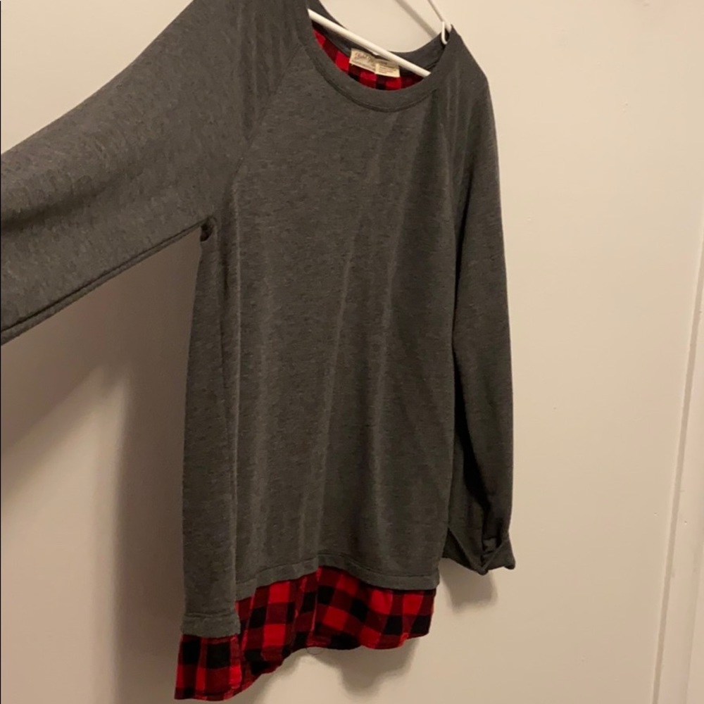 Shirt - Picture 2 of 2